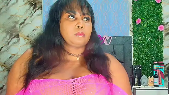 Snapshot of ebony_544 chatting on October 25, 3:58 am ebony 544 online show from October 25, 3:58 am