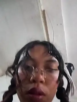 Lunita 5 online show from November 28, 8:44 pm