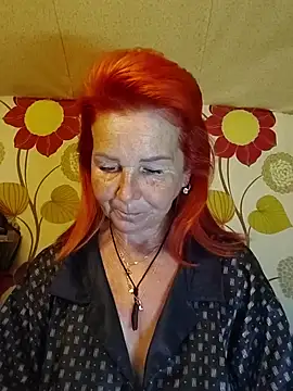 CassandraSandra44 online show from May 7, 5:02 am