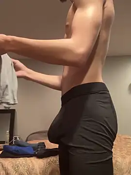 ZADDY48 online show from March 17, 2:42 pm