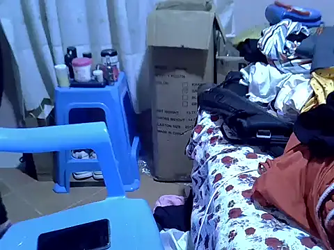 Snapshot of Just_Karu chatting on March 8, 2:21 pm Just Karu online show from March 8, 2:21 pm