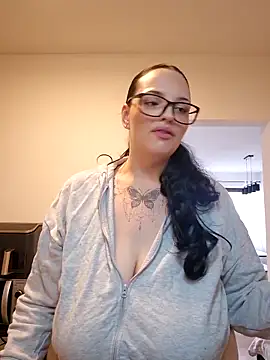 Jujuicy 97 online show from March 26, 9:15 am