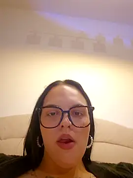 Jujuicy 97 online show from May 18, 8:03 pm