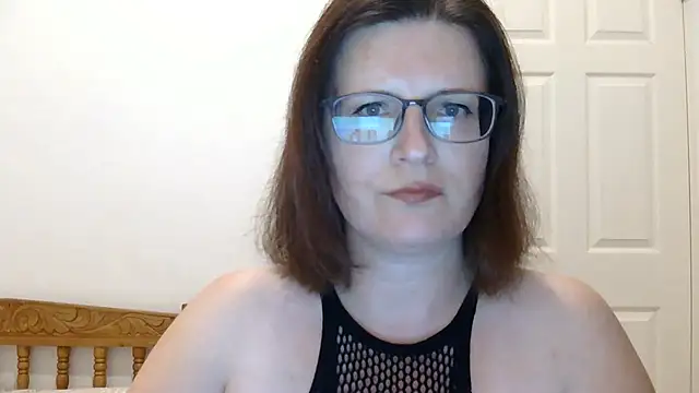 CrimsonMistress online show from December 4, 10:07 pm