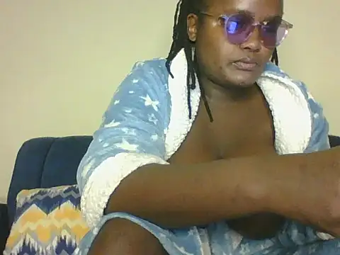 Snapshot of Montel_Montel_ chatting on March 16, 9:57 am Montel Montel online show from March 16, 9:57 am