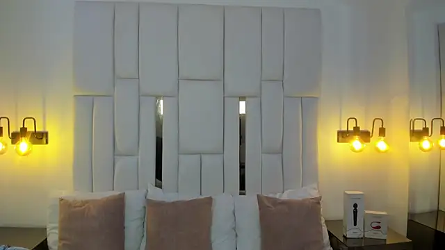 Snapshot of mia_schwarz chatting on September 10, 5:02 pm mia schwarz online show from September 10, 5:02 pm