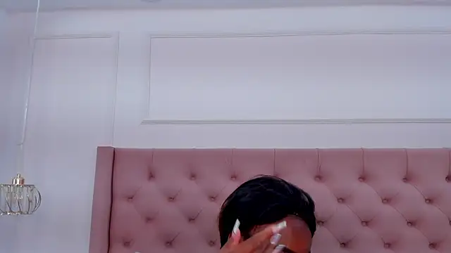 Snapshot of mia_schwarz chatting on September 11, 4:51 pm mia schwarz online show from September 11, 4:51 pm