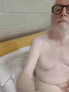 Greyhound70 online show from March 10, 10:13 pm