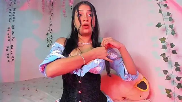 Snapshot of Mikubani18 chatting on December 31, 11:28 pm Mikubani18 online show from December 31, 11:28 pm