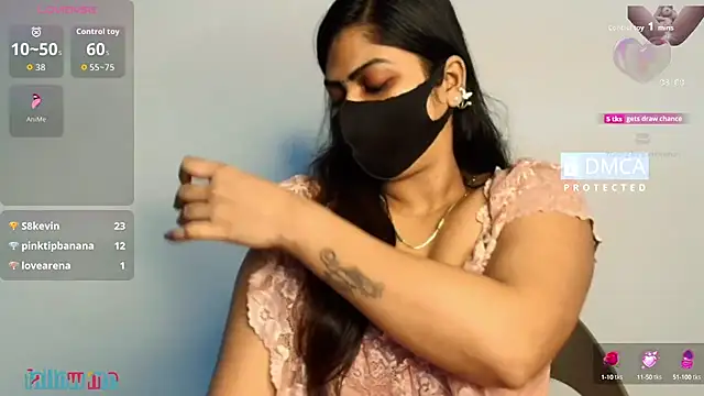 Snapshot of sameeksha_9 chatting on October 13, 5:51 am sameeksha 9 online show from October 13, 5:51 am