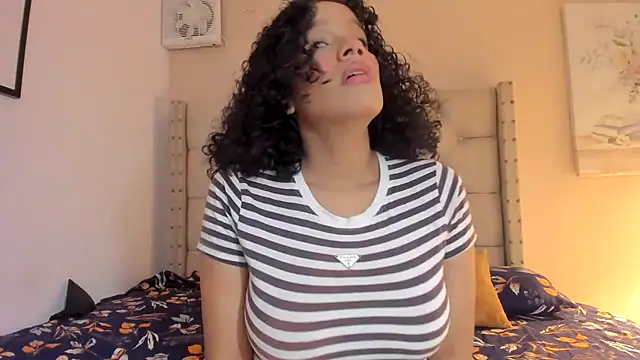 vanesasexyhot21 online show from December 19, 2:18 am