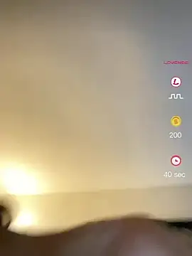kikiwonderbar online show from July 5, 8:43 am