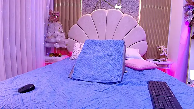 aisha sh online show from November 29, 11:57 am