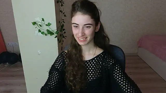 LittleFreya9 online show from January 29, 4:30 pm