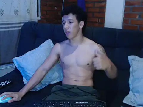 ethan noir online show from December 30, 4:31 am