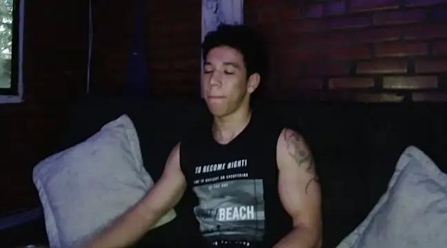 ethan noir online show from January 3, 11:01 pm