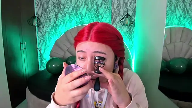 larissa01  online show from March 18, 3:09 am