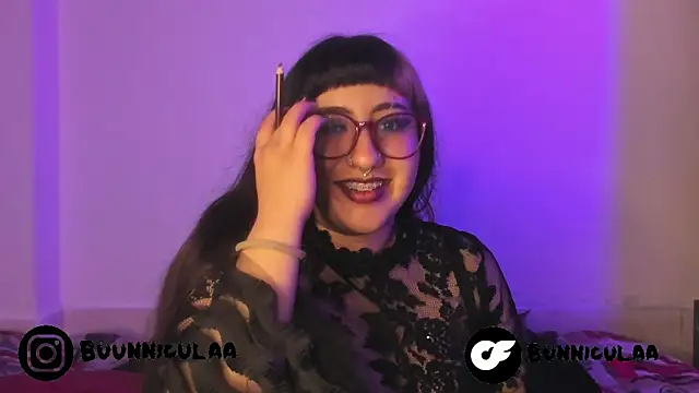 larissa01  online show from December 21, 3:13 am