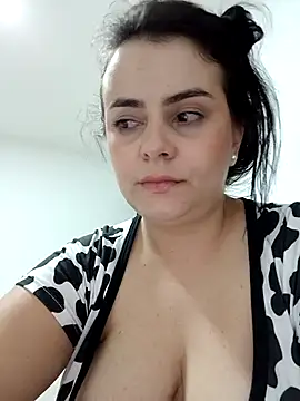 Snapshot of Im_Amelia chatting on March 1, 3:21 am Im Amelia online show from March 1, 3:21 am