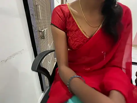 Honeyberose online show from January 18, 5:52 am