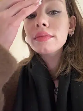 Snapshot of Street_young chatting on February 16, 12:54 pm Street young online show from February 16, 12:54 pm