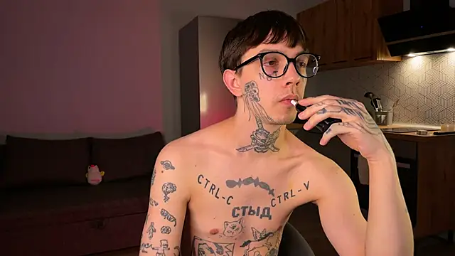 Snapshot of anahori__simon chatting on October 11, 9:02 pm anahori simon online show from October 11, 9:02 pm