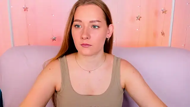 Snapshot of AlinaVice chatting on March 23, 1:42 am AlinaVice online show from March 23, 1:42 am