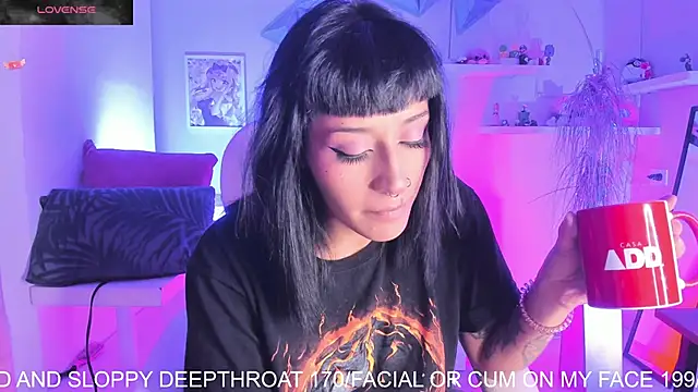 Snapshot of Valkiria_ponce chatting on October 15, 5:40 am Valkiria ponce online show from October 15, 5:40 am