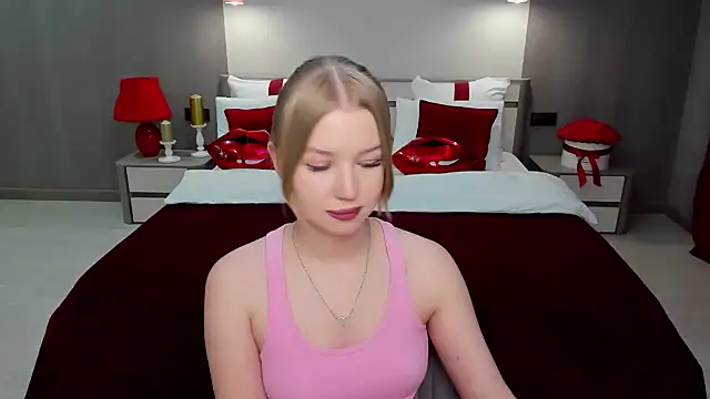 shy  lady online show from February 25, 9:46 pm