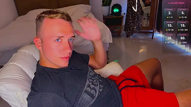 tommy cumfinger online show from November 24, 2:55 am