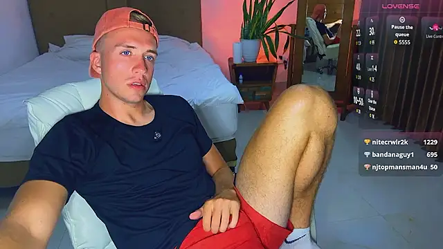 tommy cumfinger online show from February 20, 11:32 am