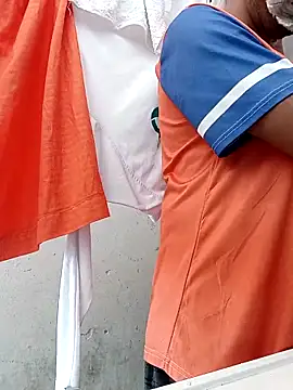 Snapshot of ale3J4a chatting on October 26, 9:31 pm ale3J4a online show from October 26, 9:31 pm