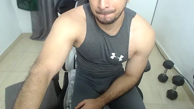 Snapshot of seux-88 chatting on February 27, 11:43 am seux-88 online show from February 27, 11:43 am