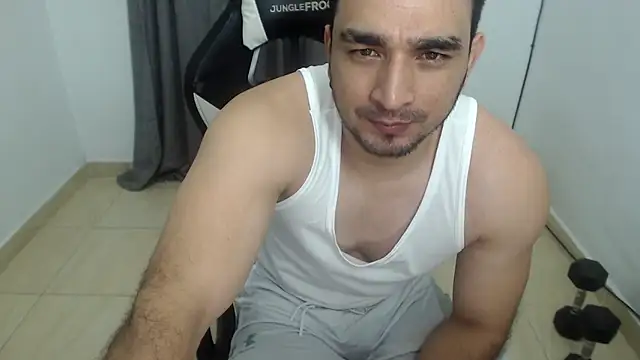 Snapshot of seux-88 chatting on April 15, 11:49 pm seux-88 online show from April 15, 11:49 pm