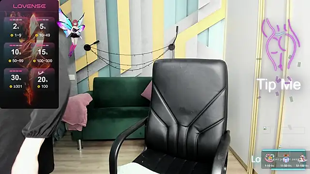 Snapshot of AriaGray chatting on September 29, 1:27 pm AriaGray online show from September 29, 1:27 pm