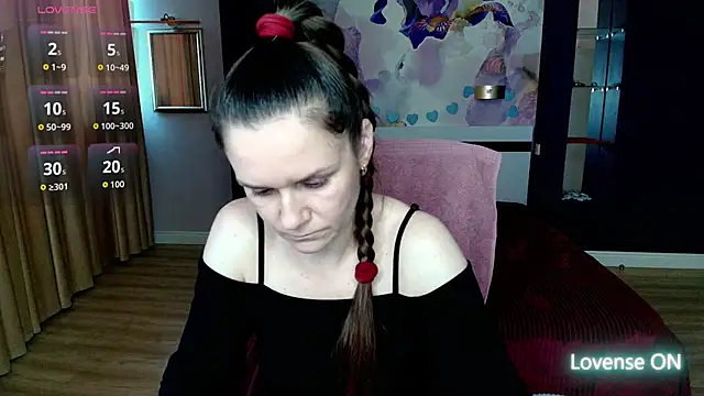 Snapshot of AriaGray chatting on February 16, 1:29 pm AriaGray online show from February 16, 1:29 pm