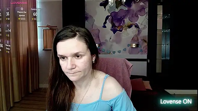 Snapshot of AriaGray chatting on February 26, 1:10 pm AriaGray online show from February 26, 1:10 pm