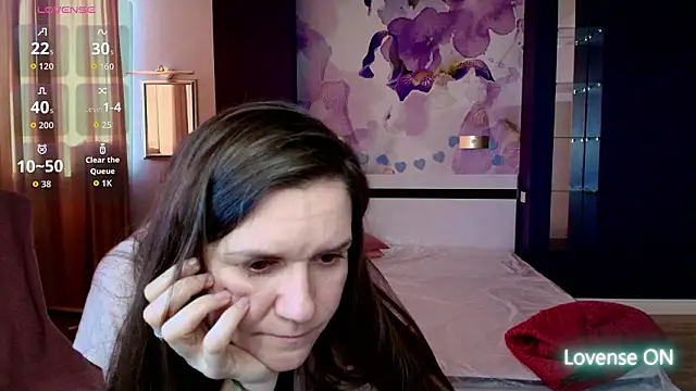 Snapshot of AriaGray chatting on March 9, 1:26 pm AriaGray online show from March 9, 1:26 pm