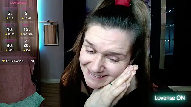 Snapshot of AriaGray chatting on March 14, 7:47 am AriaGray online show from March 14, 7:47 am