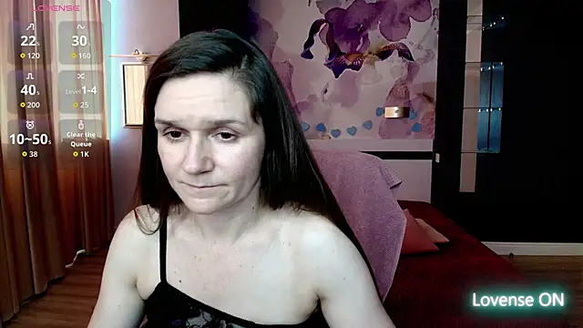 Snapshot of AriaGray chatting on March 16, 1:37 pm AriaGray online show from March 16, 1:37 pm