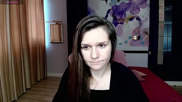 Snapshot of AriaGray chatting on March 21, 8:19 am AriaGray online show from March 21, 8:19 am