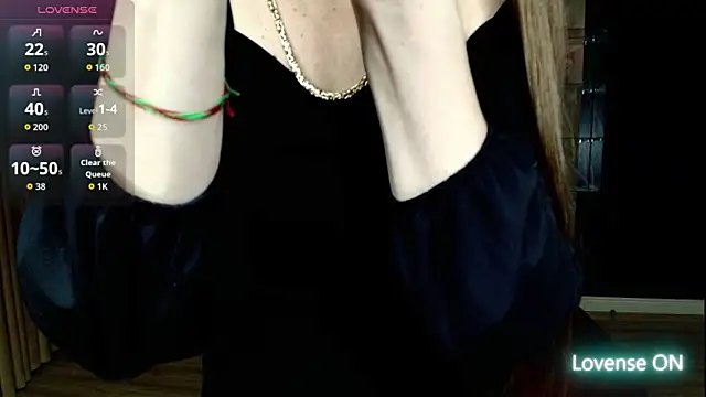 AriaGray online show from May 7, 7:41 pm