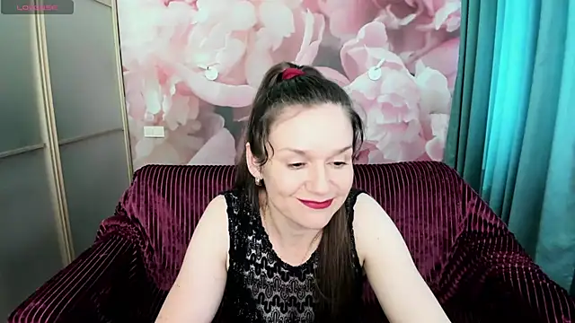 AriaGray online show from June 27, 7:57 am