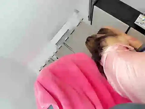 Snapshot of Selene14 chatting on October 3, 7:44 pm Selene14 online show from October 3, 7:44 pm