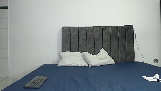 FerneyManti online show from January 30, 12:06 pm