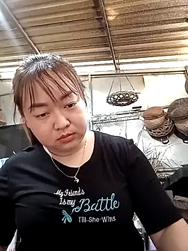 VyOanh2K online show from February 1, 2:37 am