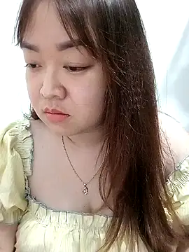 VyOanh2K online show from February 5, 1:11 pm