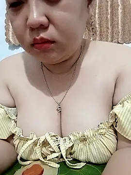 VyOanh2K online show from October 20, 2:39 pm