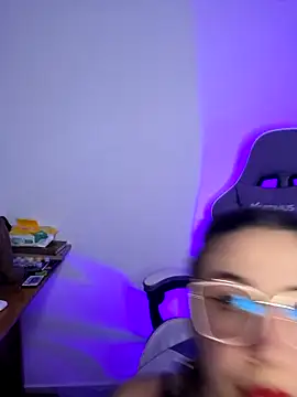 Aria Bennett21 online show from March 13, 4:41 am