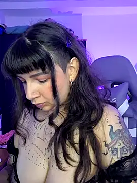 Aria Bennett21 online show from May 13, 3:37 am